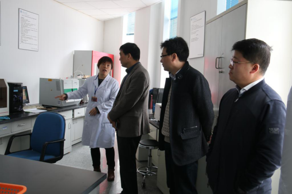 上海市环保局与番号鸽
开展支部学习交流活动504.png